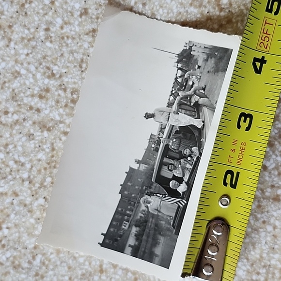 Vintage Photographs 1949 & Earlier - Picture 13 of 14